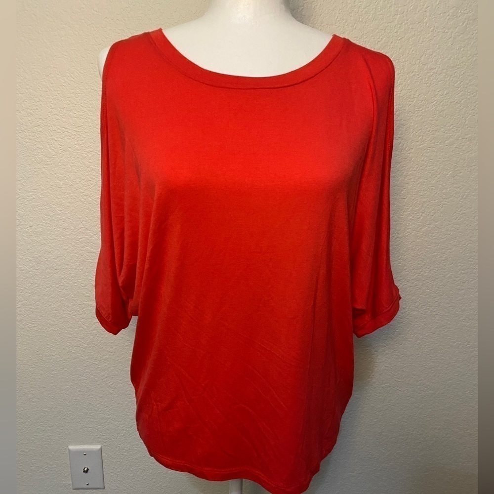 Kut from Kloth Open Shoulder Blouse Red Size Small